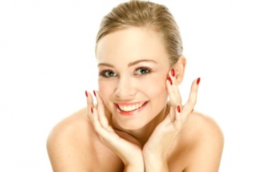 50% попуст на третман за лице со Мезопорација во козметички салон СИЛВИЈА во вредност од 700ден. за само 349ден.
